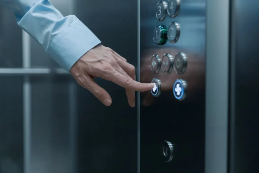  Teléfono de ascensor: garantizar la comunicación y la seguridad en el transporte vertical