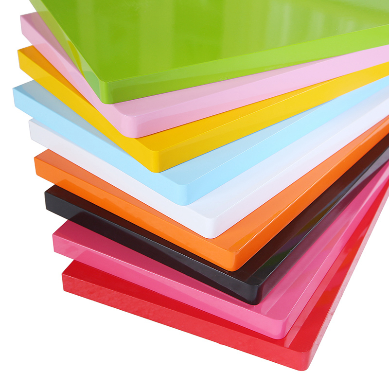 Can PVC color foam board withstand adverse weather conditions?